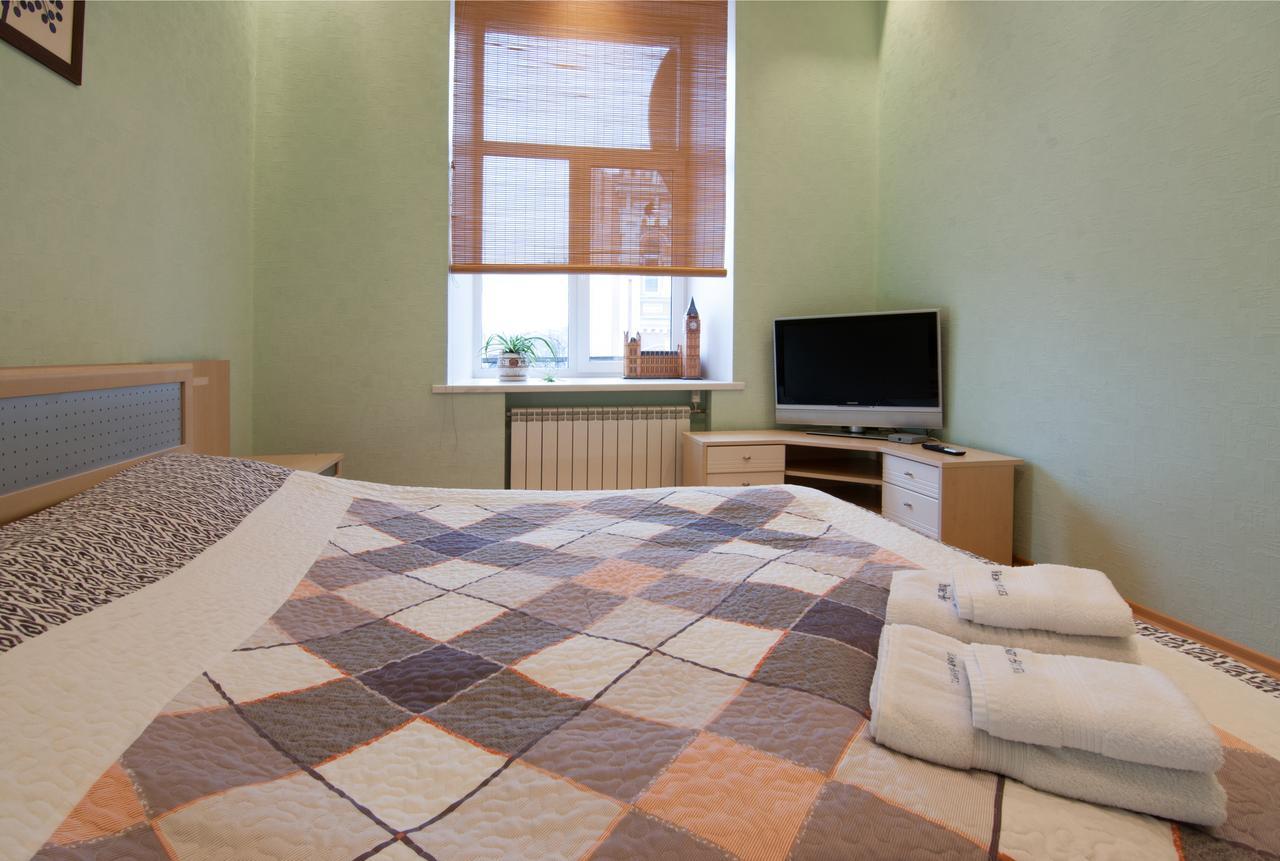 Home-Hotel Apartments-Mykhailivska Kyjev Exteriér fotografie